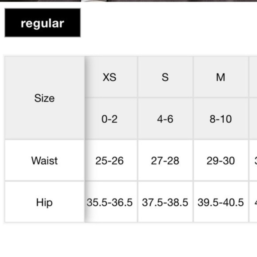 Athleta Splits Relevation Capri Leggings (Size Medium) - Picture 8 of 8
